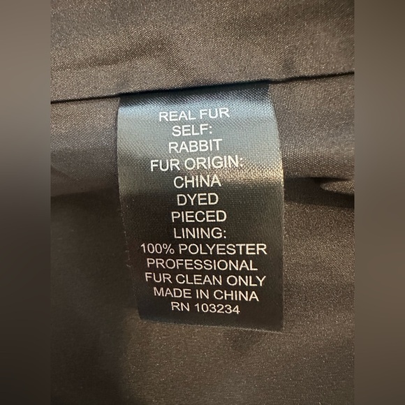 Adrienne Landau Rabbit Fur Vest - Picture 6 of 8